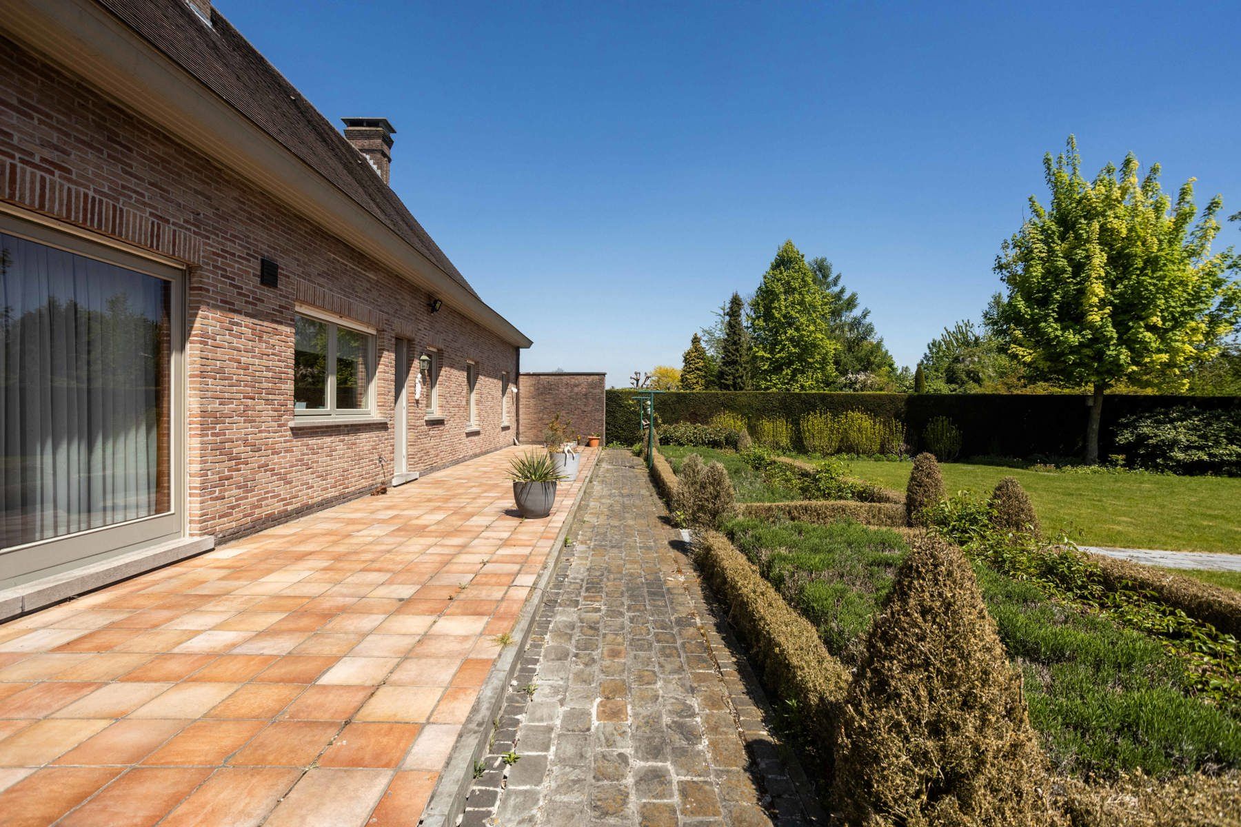 Karaktervolle villa met prachtig uitzicht op een toplocatie foto 18