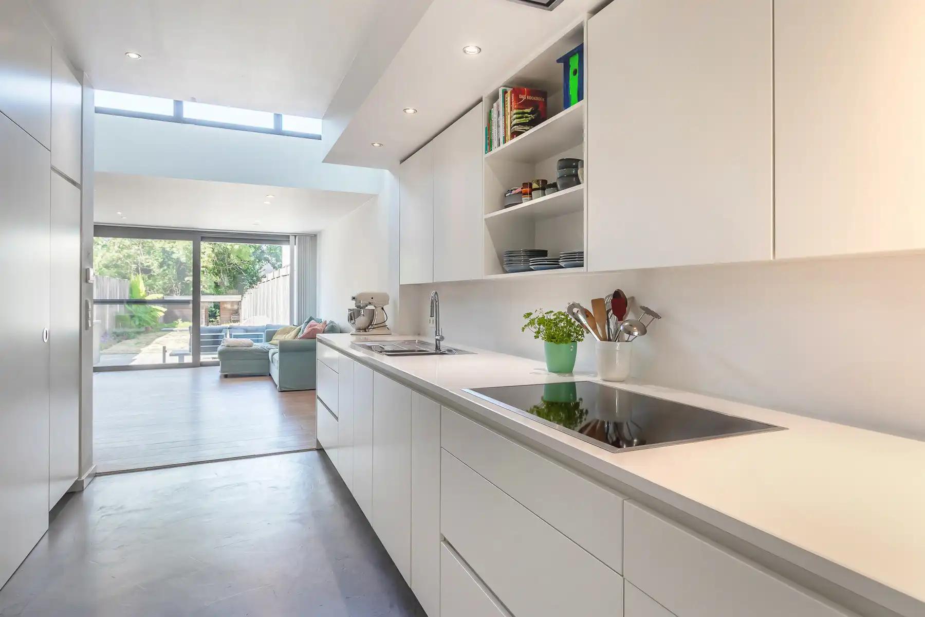 Gerenoveerde, energiezuinige woning met 3 slaapkamers & tuin foto 9