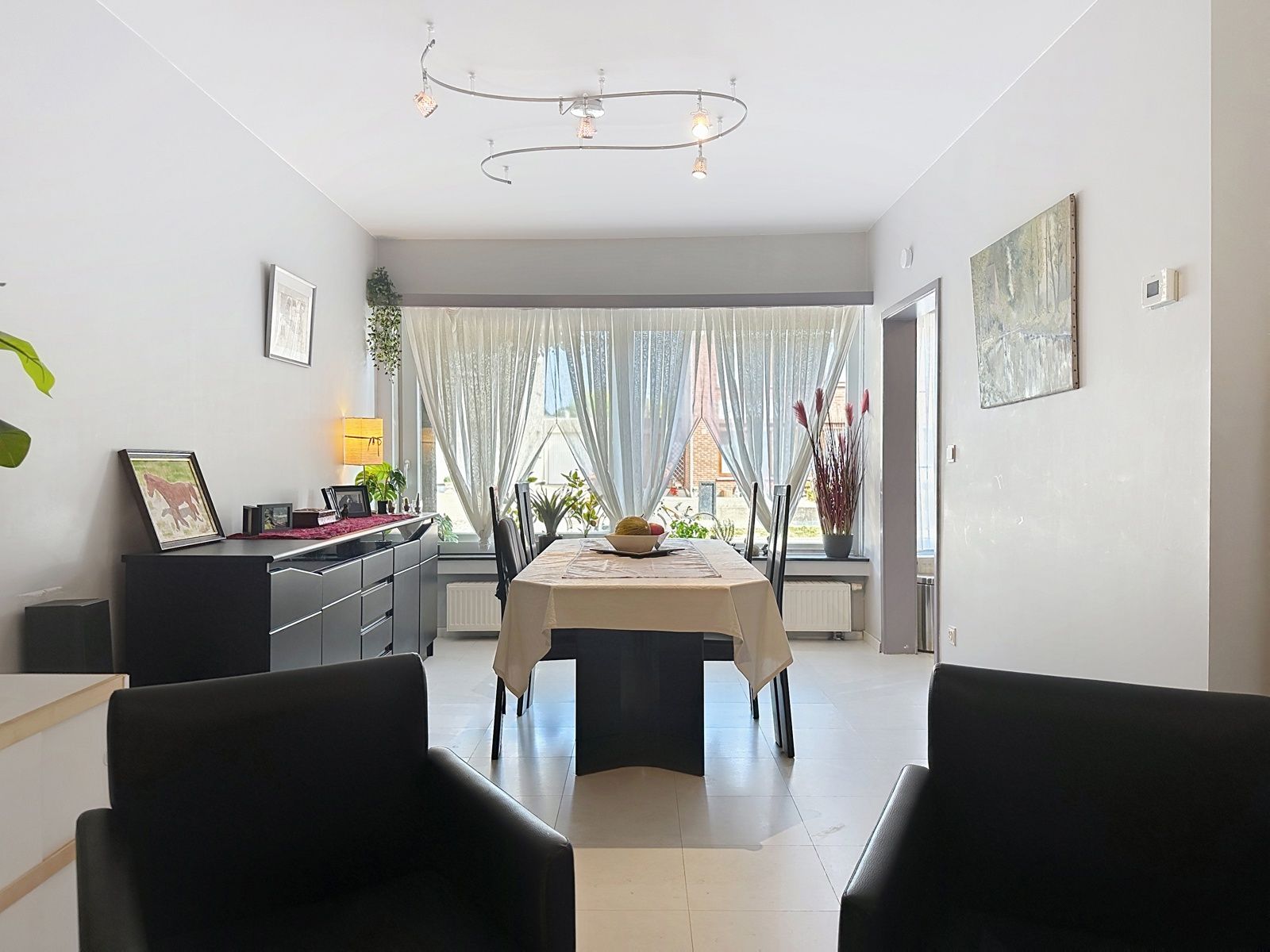 Gelijkvloersappartement met tuin en garagebox in rustige woonwijk te Schelle foto 4