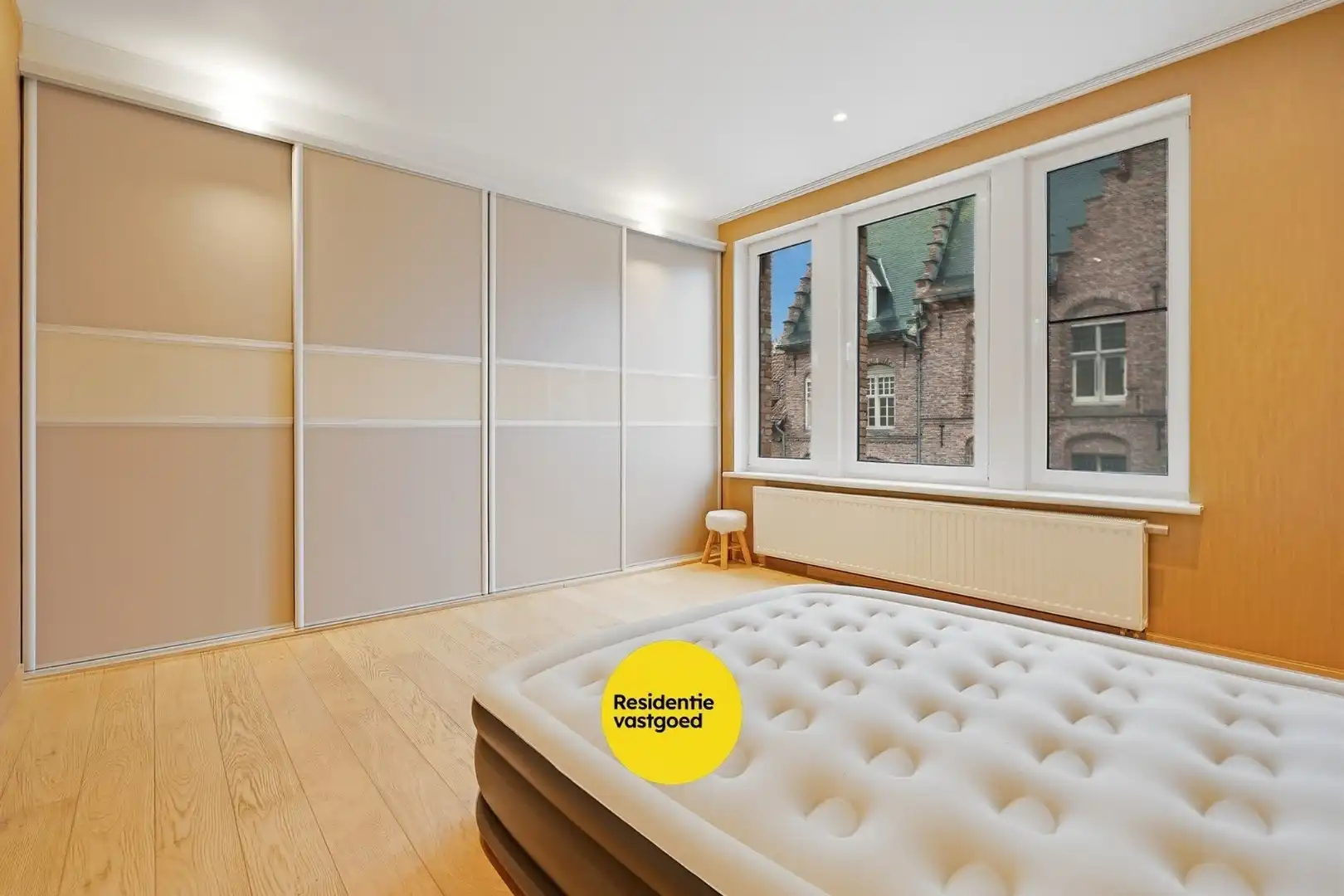 Herenhuis met handelsruimte & wellness in Nieuwpoort-Stad foto 14