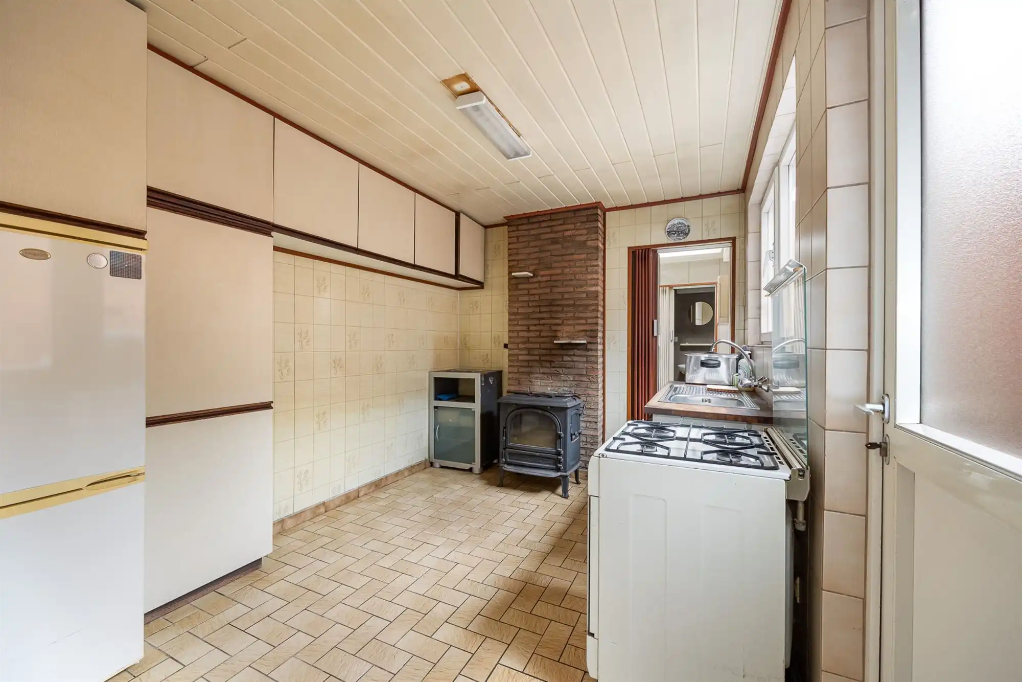 huis met twee slaapkamers en tuin foto 5