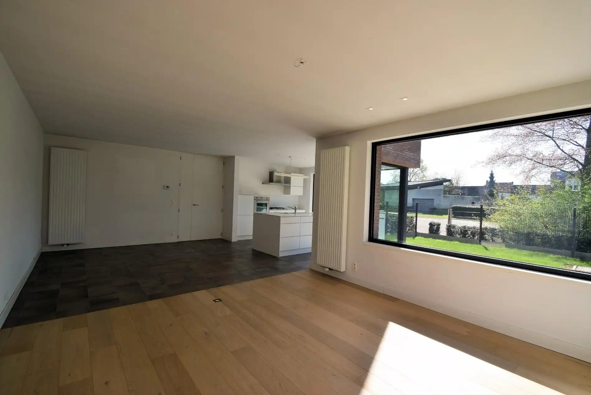 RECENTE WONING MET TUIN IN CENTRUM ROESELARE  foto 4
