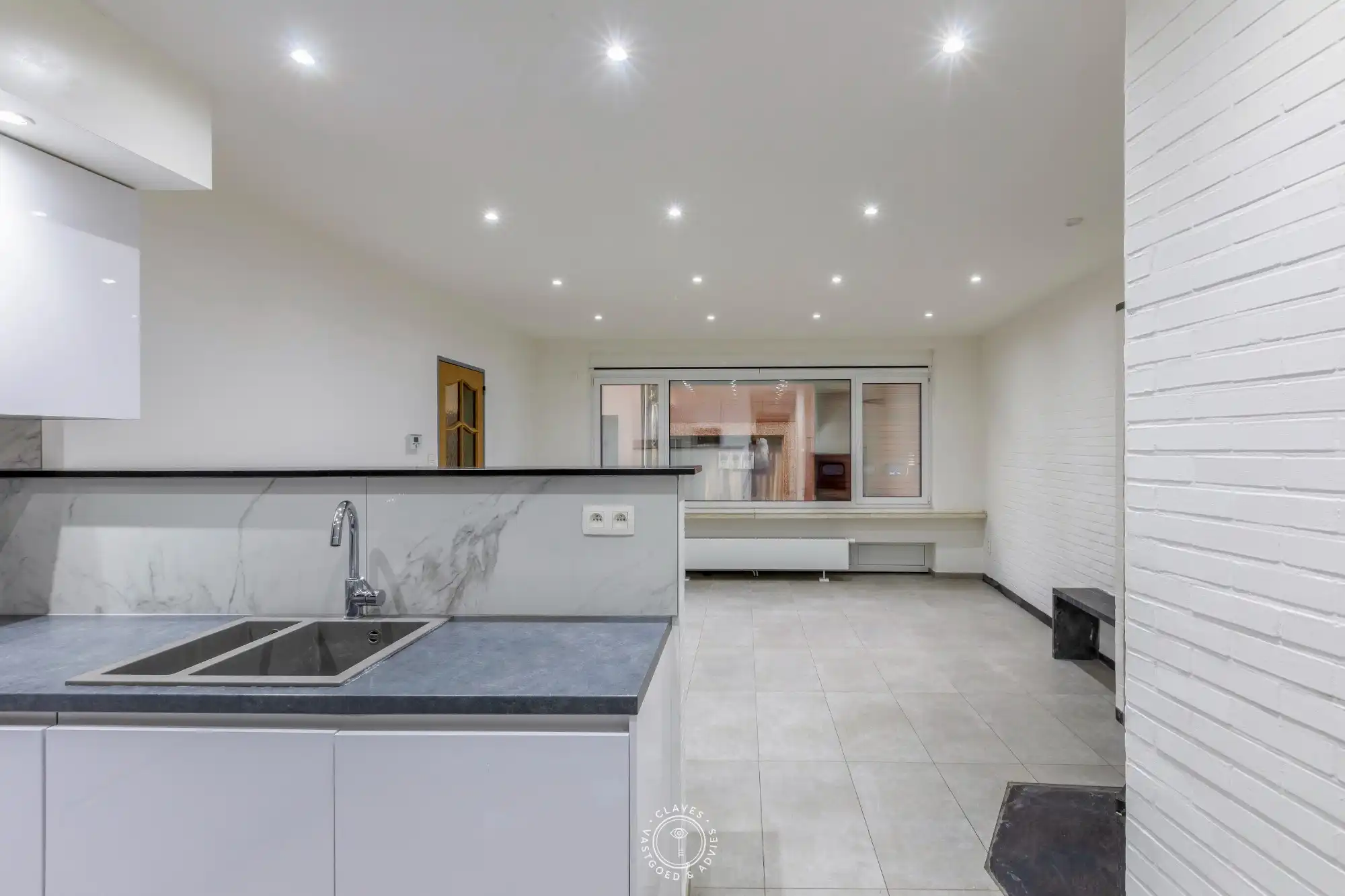 Ruim en energiezuinig gelijkvloers appartement op wandelafstand van de Schelde foto 2