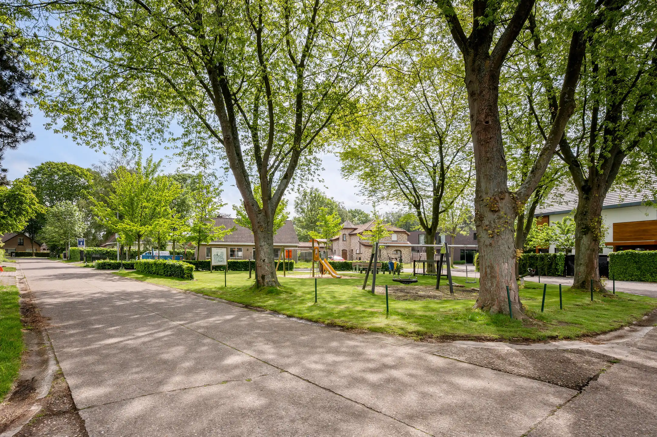 Charmante woning in een gegeerde buurt foto 28