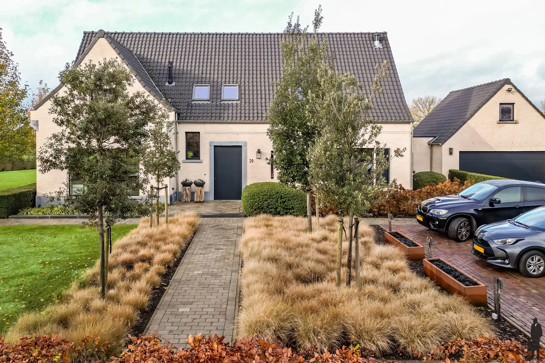 Instapklare villa temidden van uitgestrekte weilanden en landerijen!  foto 53