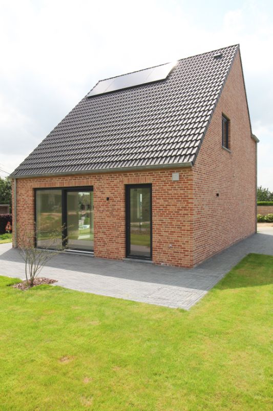 Prachtige alleenstaande nieuwbouwwoning te Hooglede foto 2