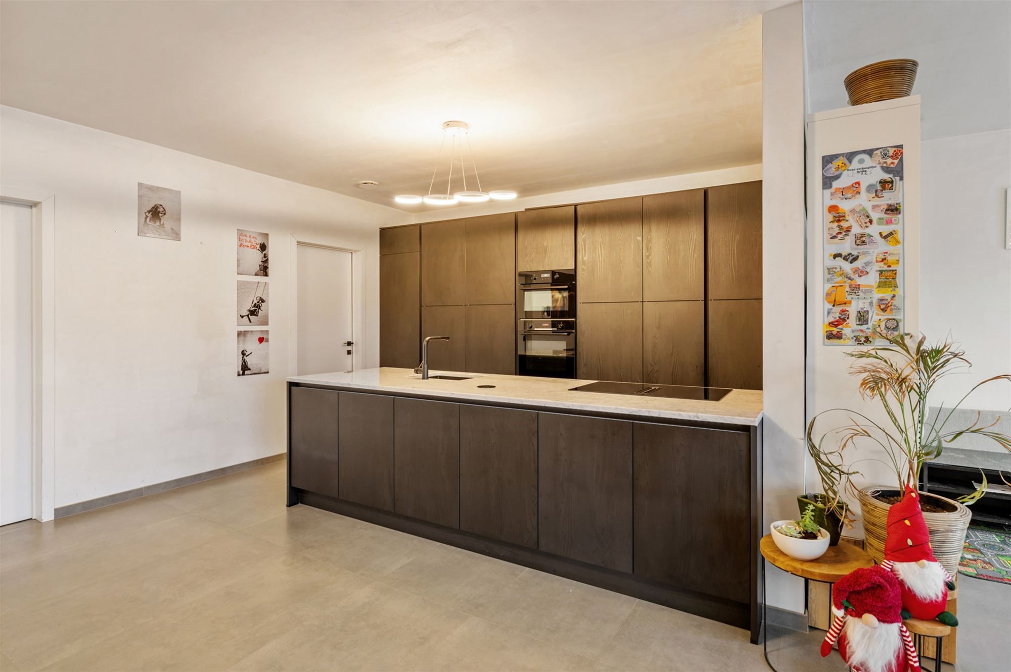 PERFECT ONDERHOUDEN GELIJKVLOERS APPARTEMENT MET 3 SLAAPKAMERS EN PRIVATE TUIN VAN 8A90CA TE KORSPEL foto 8