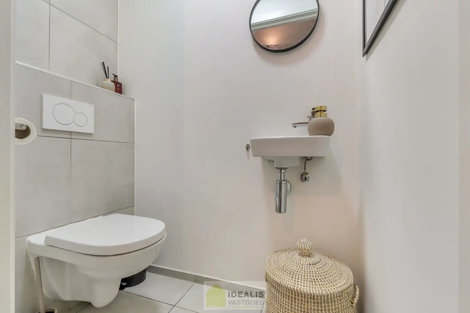 IDEALIS VASTGOED – RECENT EN PERFECT ONDERHOUDEN INSTAPKLAAR APPARTEMENT foto 9