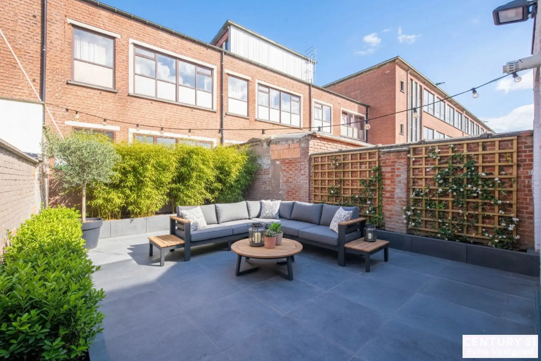 Ruime, gerenoveerde woning met 4 slpk en stadstuin foto 21