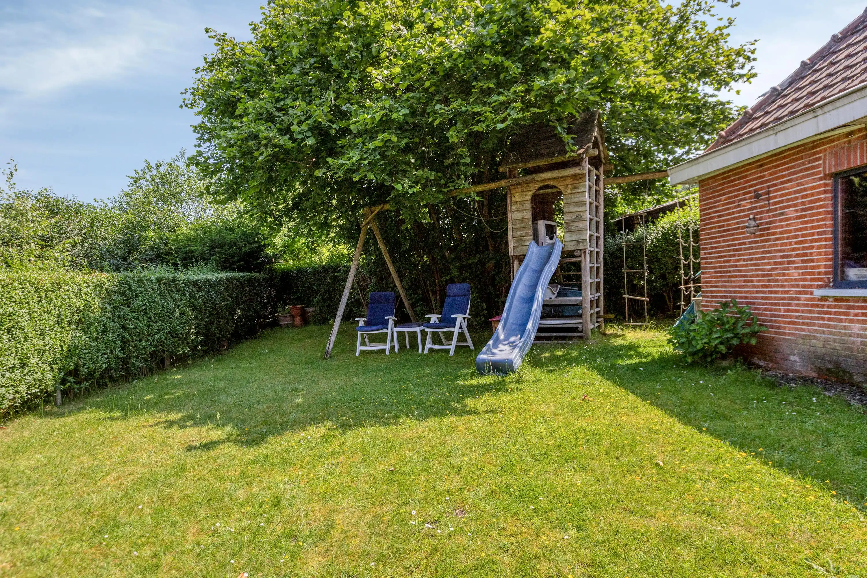 Te renoveren gezinswoning in de Casterwijk foto 22
