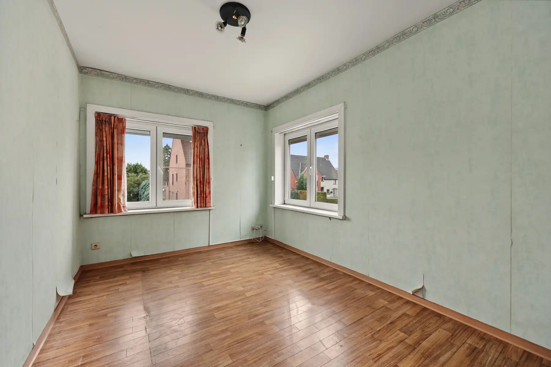 Woning met 3 slaapkamers op een perceel van ca 352m² in het centrum van Merksplas foto 13