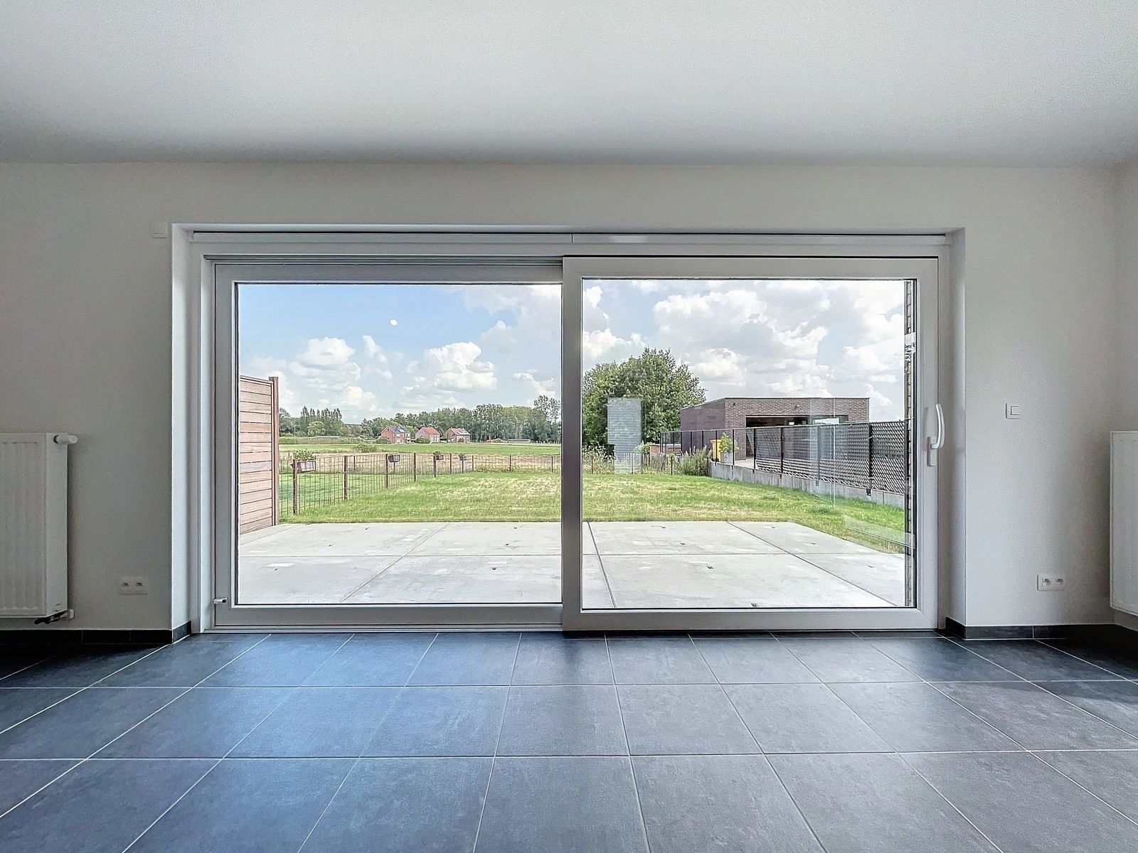 Halfopen nieuwbouwwoning + 3 slpks + tuin  foto 4