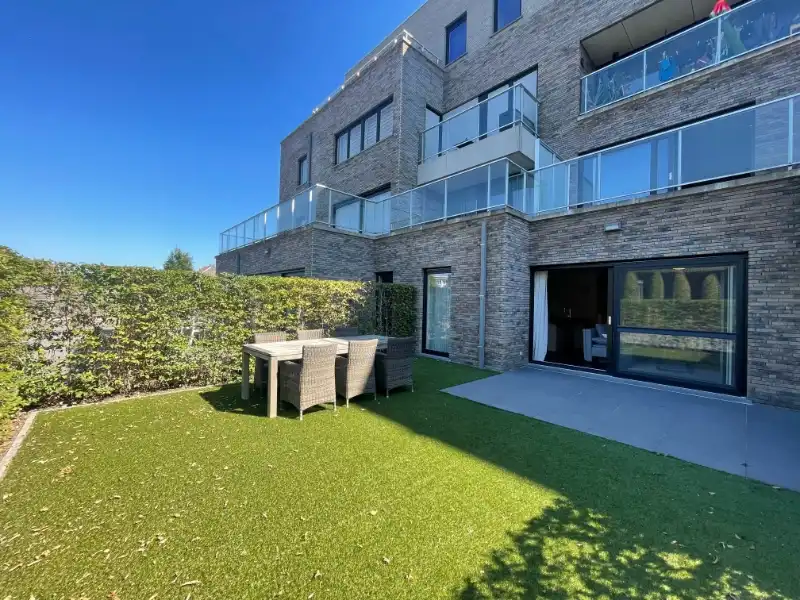 Instapklaar appartement/kantoor/praktijk met tuin en terrassen nabij Technologiepark foto 3