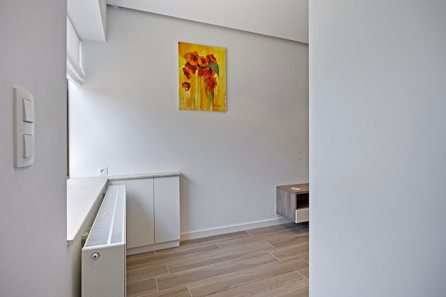 INSTAPKLARE EN VOLLEDIG GERENOVEERDE WONING TE DIEST! foto 5