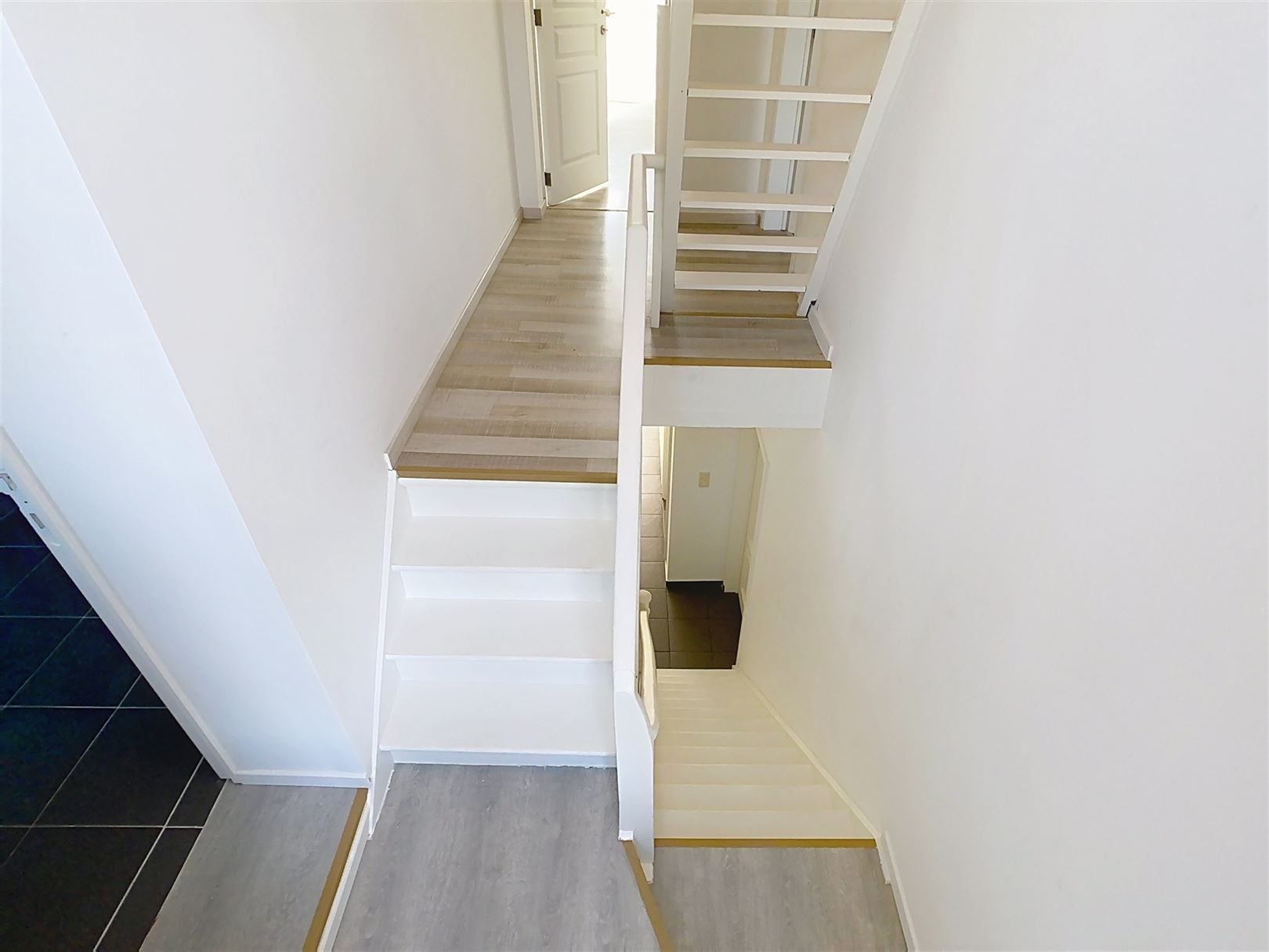 Geronoveerde woning, 3 slpks (+2) , terras, tuin, 4a 85ca foto 16