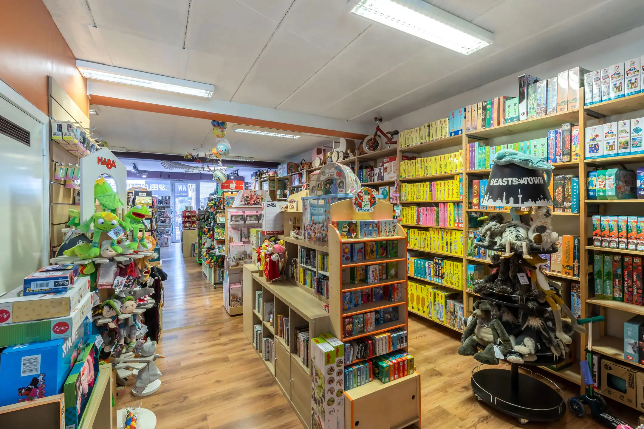 Leuke handelszaak te koop in het centrum van Sint-Antonius foto 3