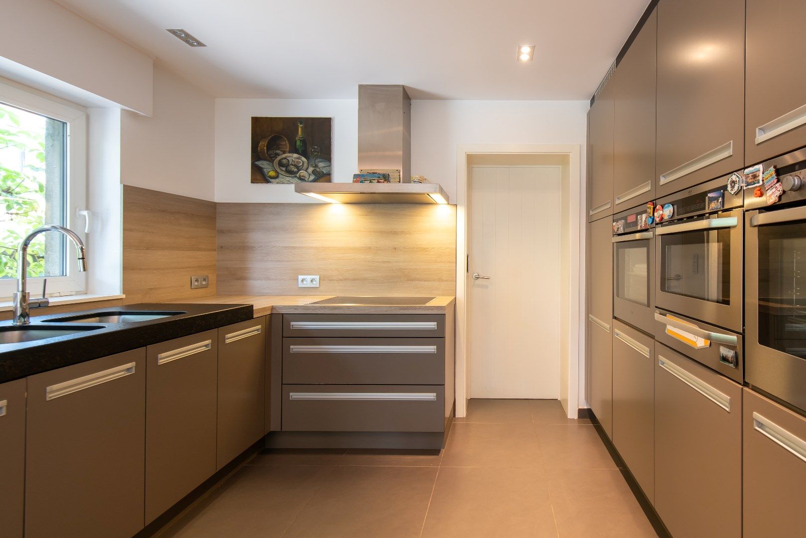 Gerenoveerde villa met 5 slpk's foto 6