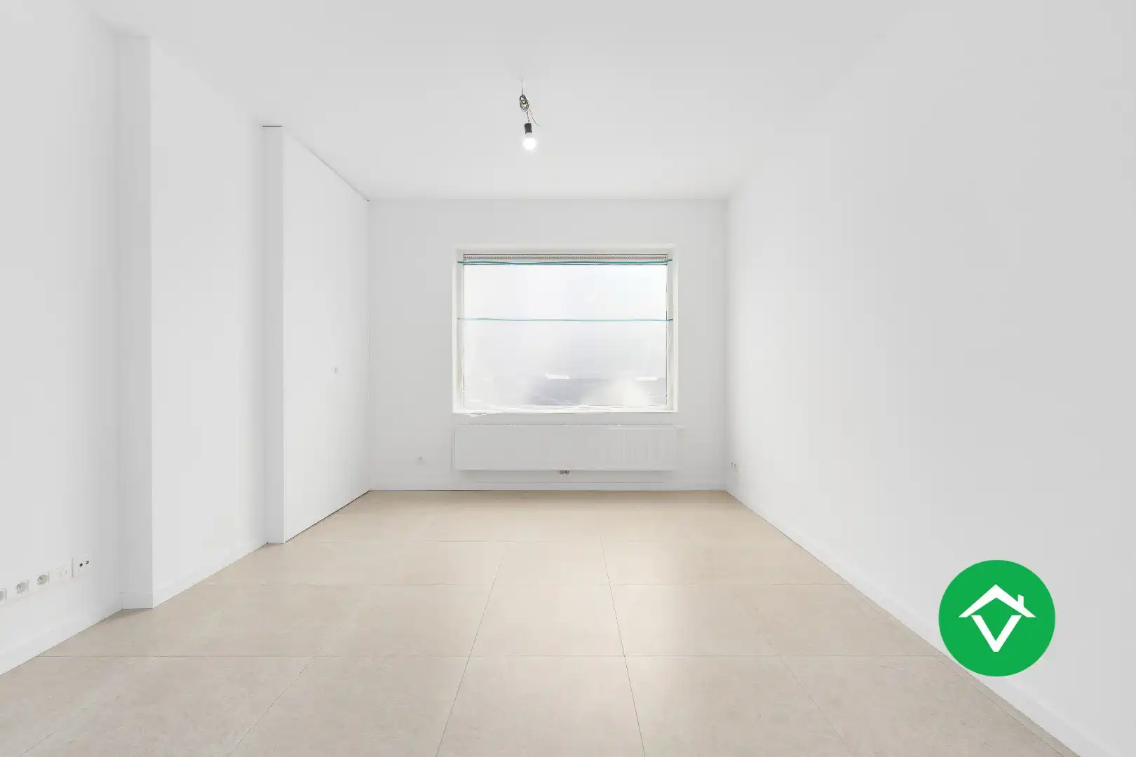 Volledig gerenoveerde woning (EPB B) met garage op topligging te Eernegem foto 6