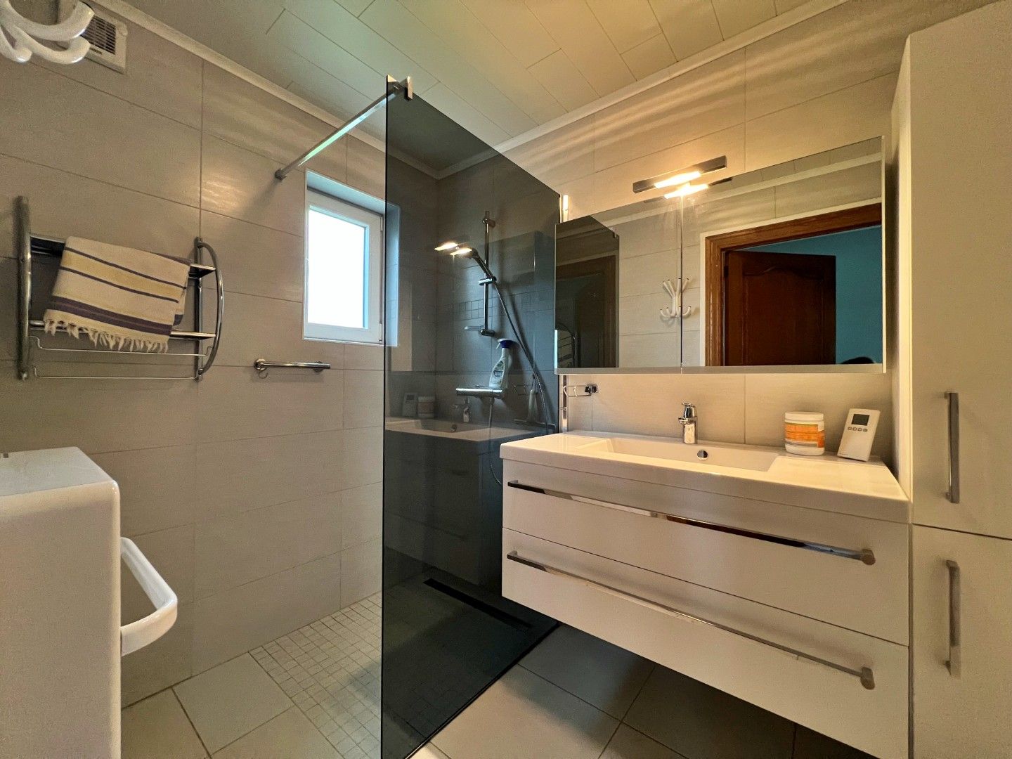 Open bebouwing met drie slaapkamers te huur in Lovendegem foto 17