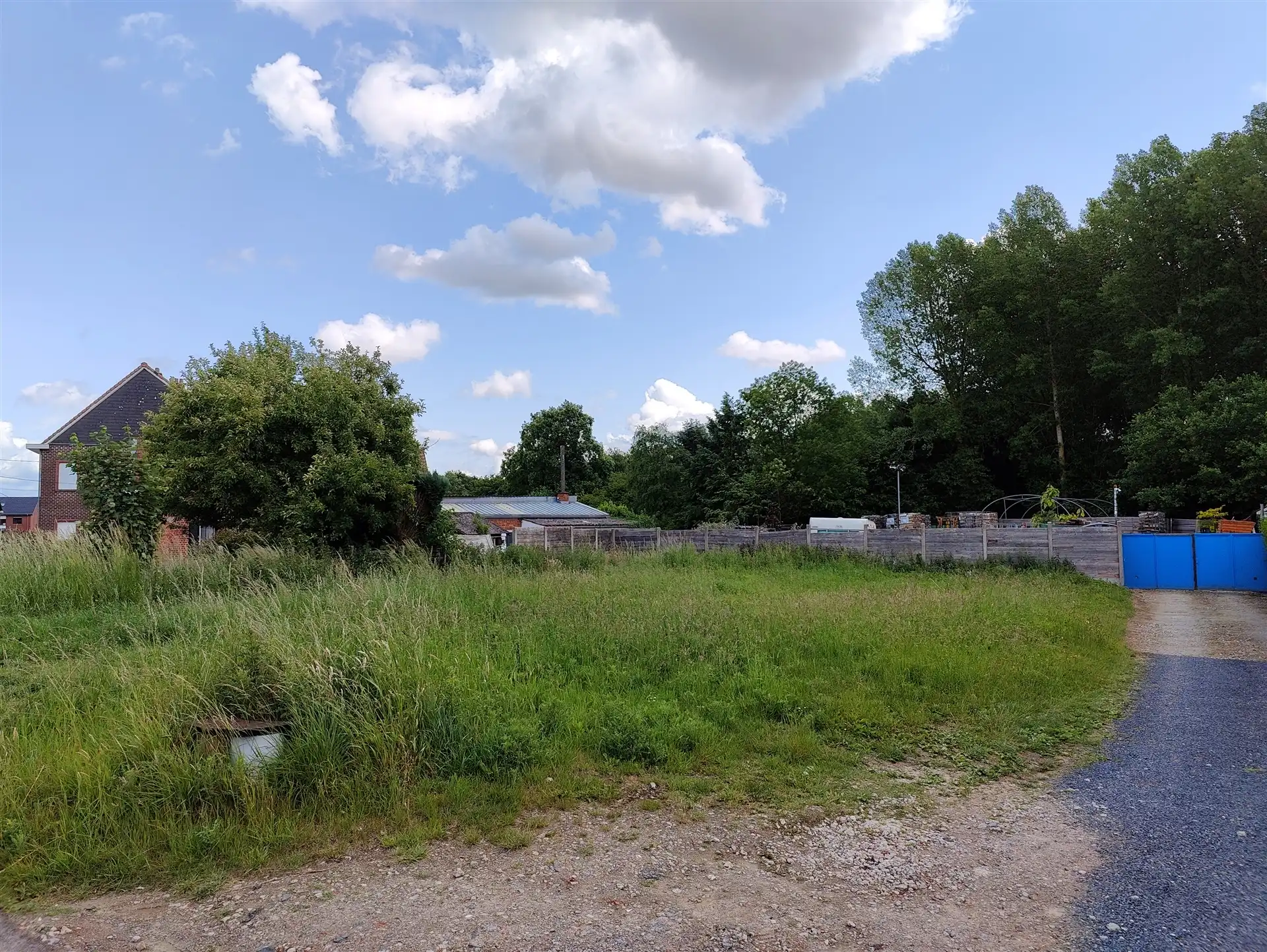 Bouwgrond voor open bebouwing op absolute voorkeursligging te Mollem! foto 3