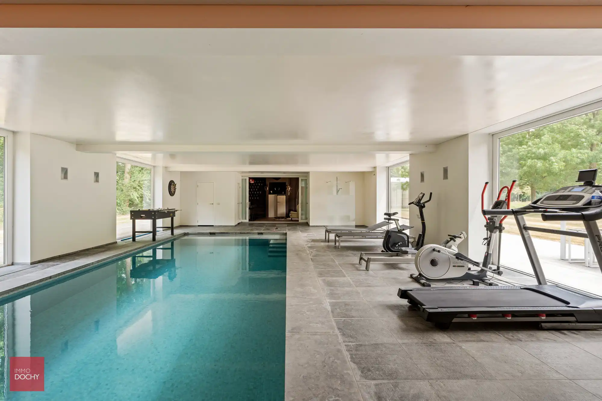 Unieke eigendom in alle rust en privacy op ca. 5,4ha foto 25