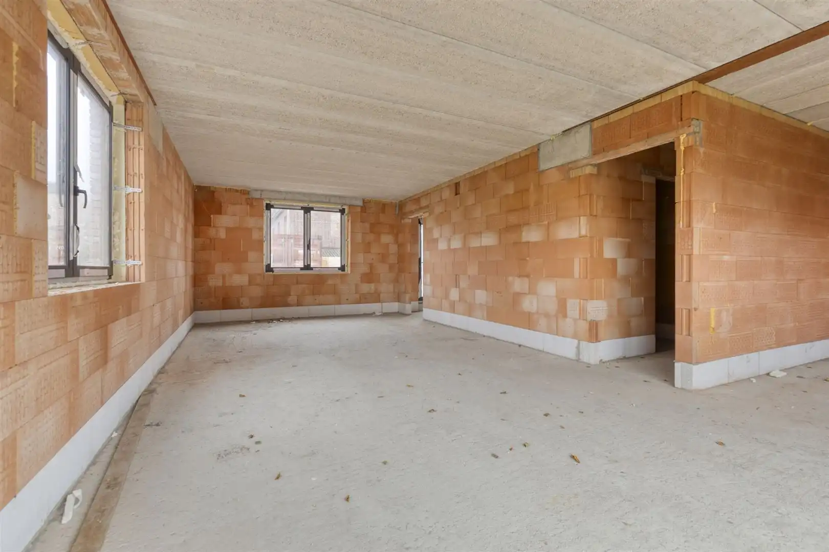 TE KOOP: Halfopen CASCO-nieuwbouwwoning met 4 slaapkamers! foto 6