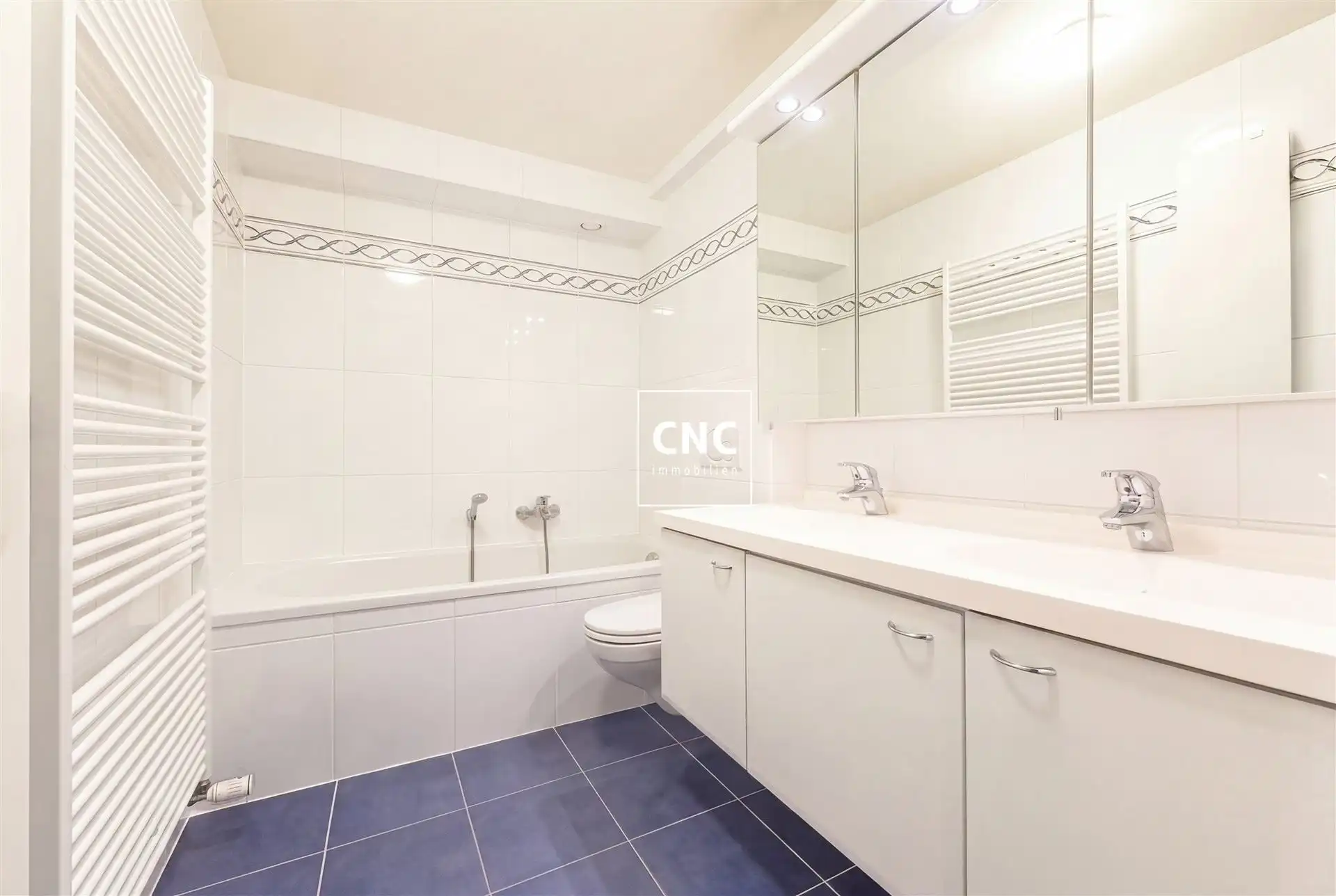 Instapklaar 2-slaapkamerappartement op centrale ligging foto 12