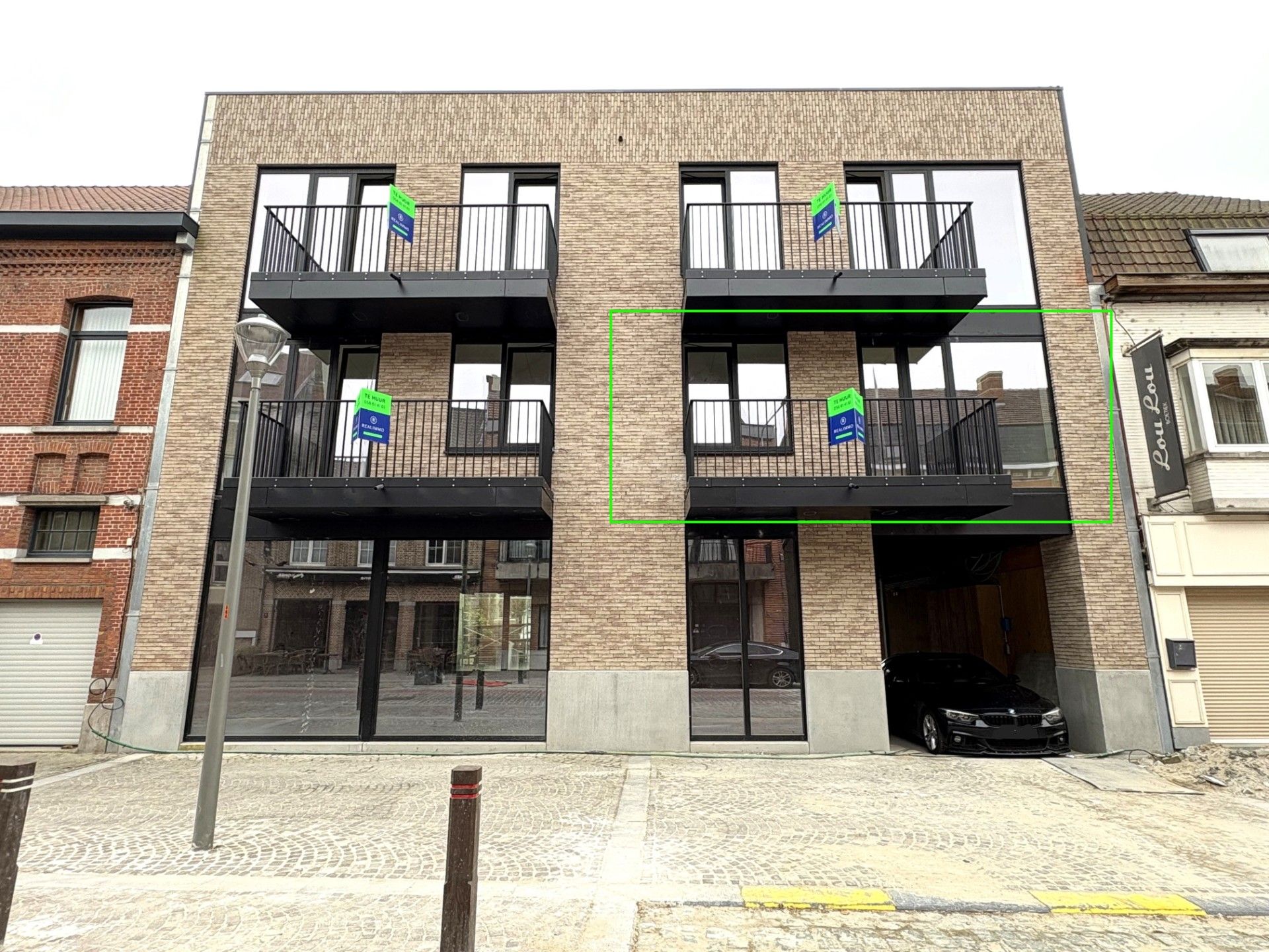 Luxe appartement met 2 slaapkamers in centrum Avelgem foto {{pictureIndex}}