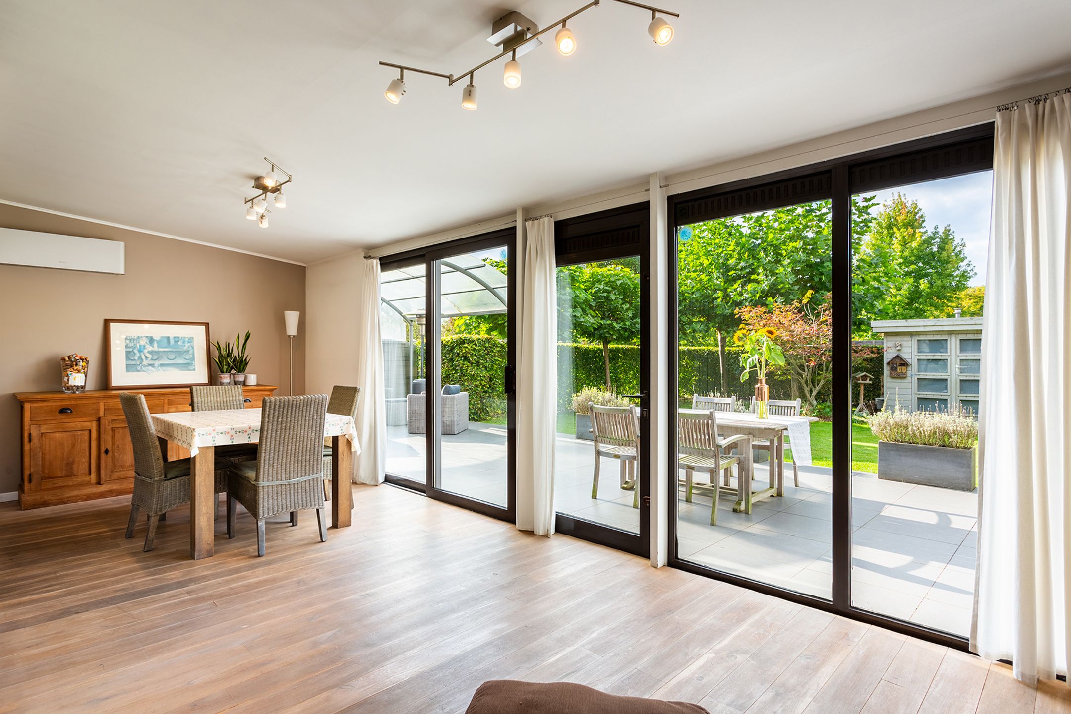 Instapklare woning op ideale locatie foto 6