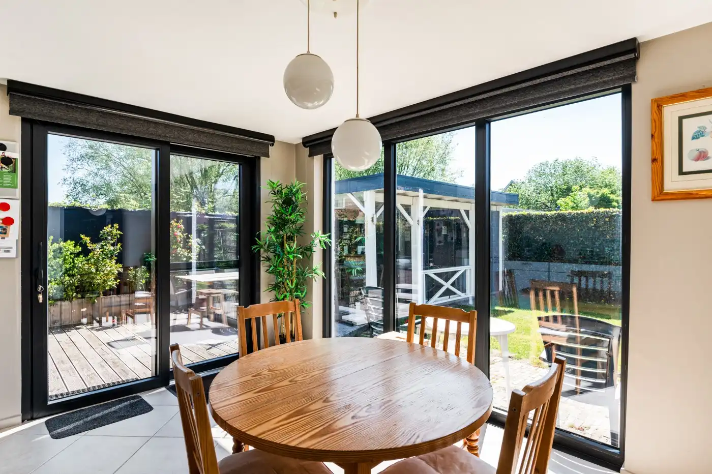 Instapklare, vrijstaande woning met 2 slpk., tuin en garage foto 10