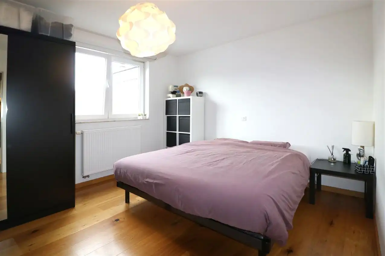 Duplex met twee slaapkamers, garage temidden centrum foto 11