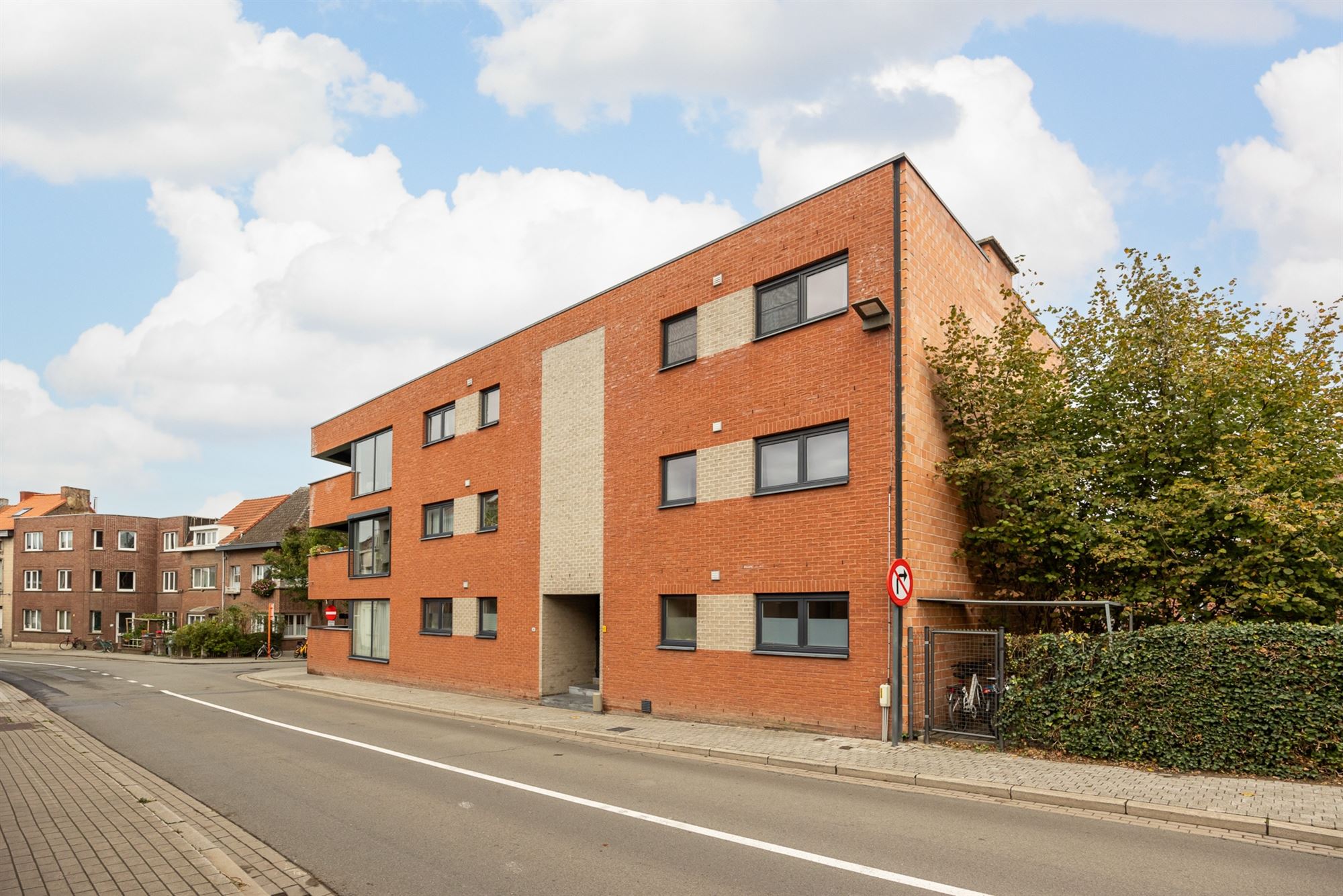 Energiezuinig appartement met 2 slaapkamers en terras foto {{pictureIndex}}