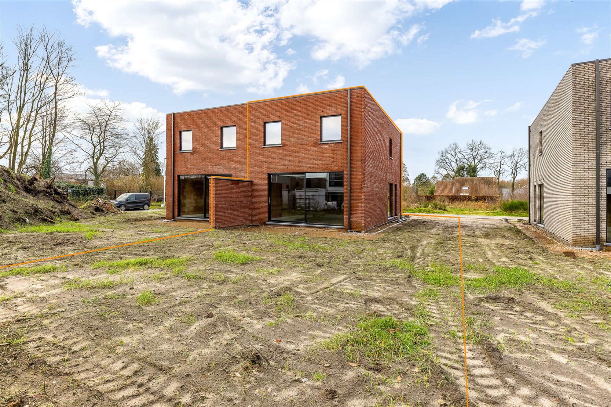 MODERNE NIEUWBOUWWONING MET 3 SLAAPKAMERS OP RUSTIGE DOCH CENTRALE LIGGING TE PEER foto 2