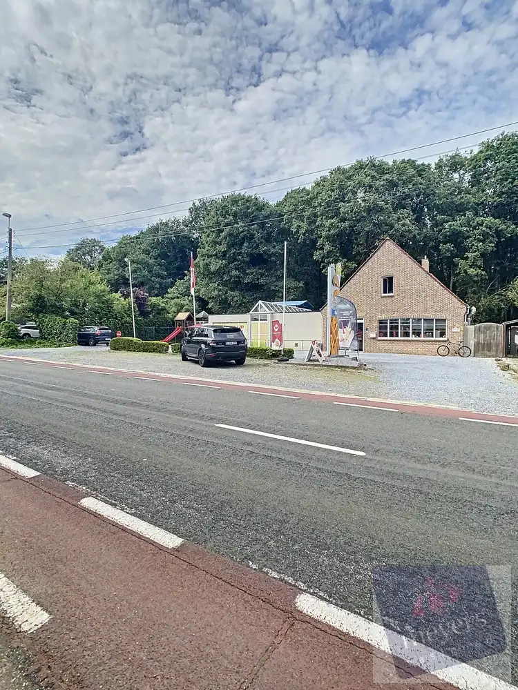 Commercieel te koop Koerselsesteenweg 134 - 3582 Koersel