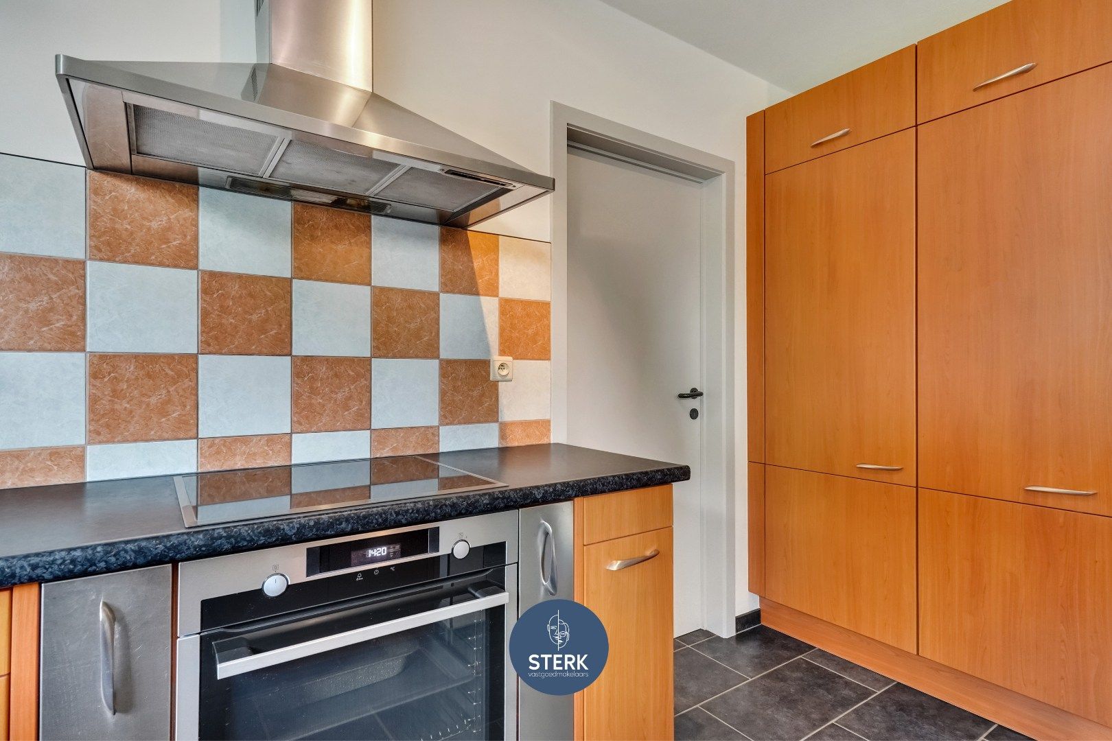 INSTAPKLARE GEZINSWONING OP EEN KINDVRIENDELIJKE LOCATIE TE SMEERMAAS !  foto 12