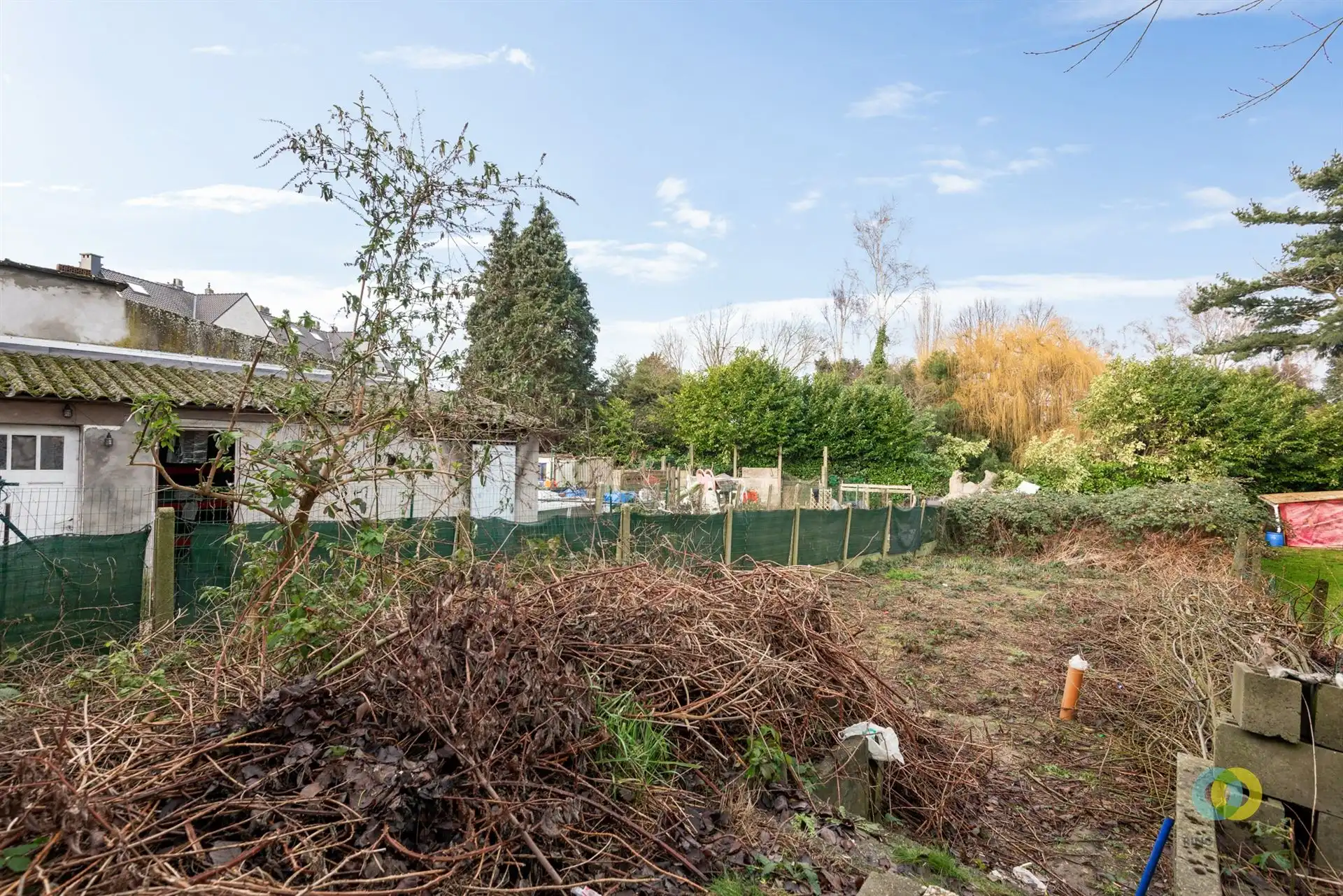 Handelshuis met bovenliggend duplexappartement foto 7