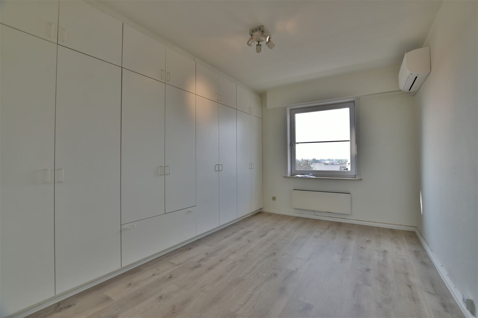 Ruim dakappartement met fantastisch zicht in het hartje van Dendermonde  foto 16