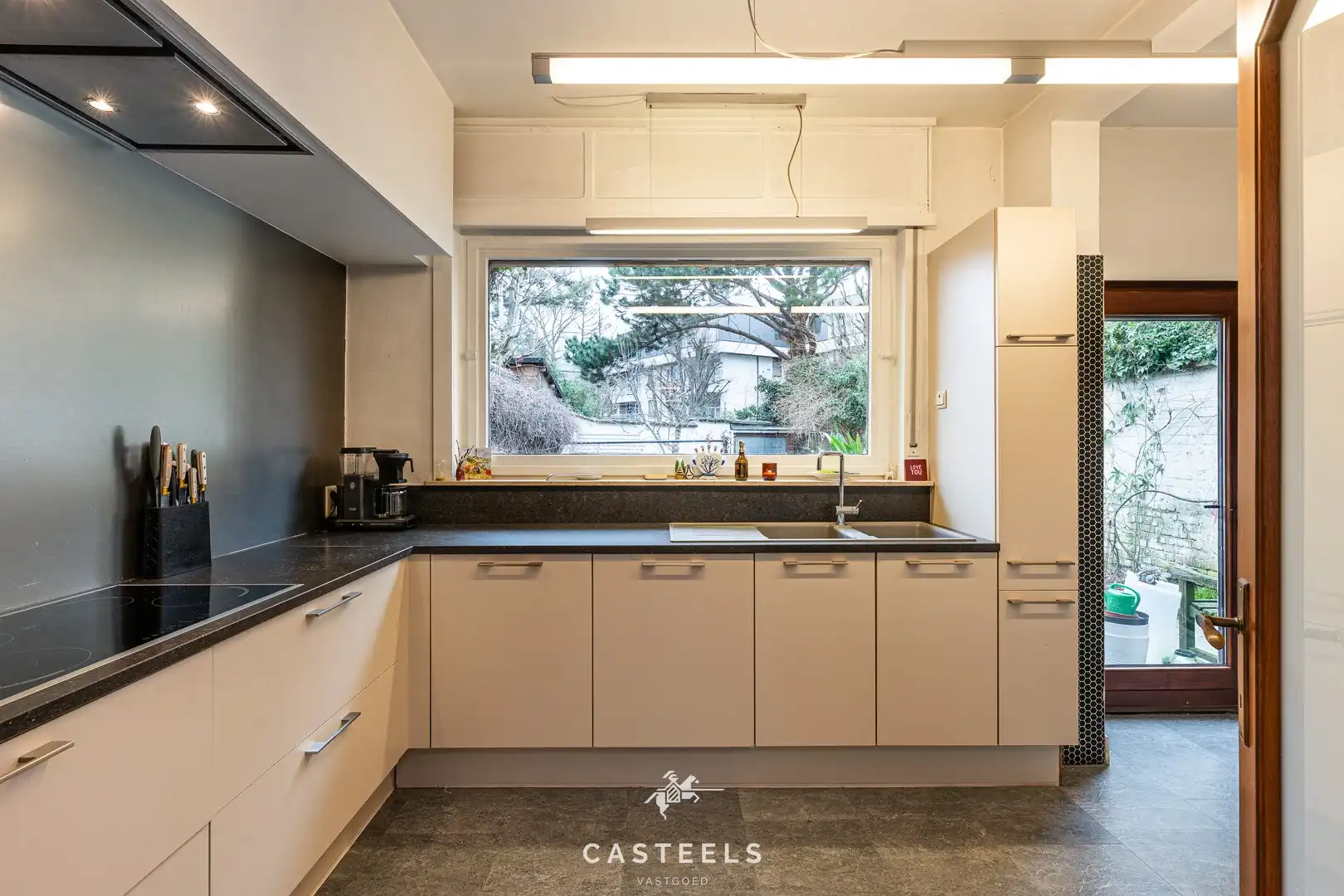 Karaktervolle ruime woning te Gentbrugge te koop foto 11