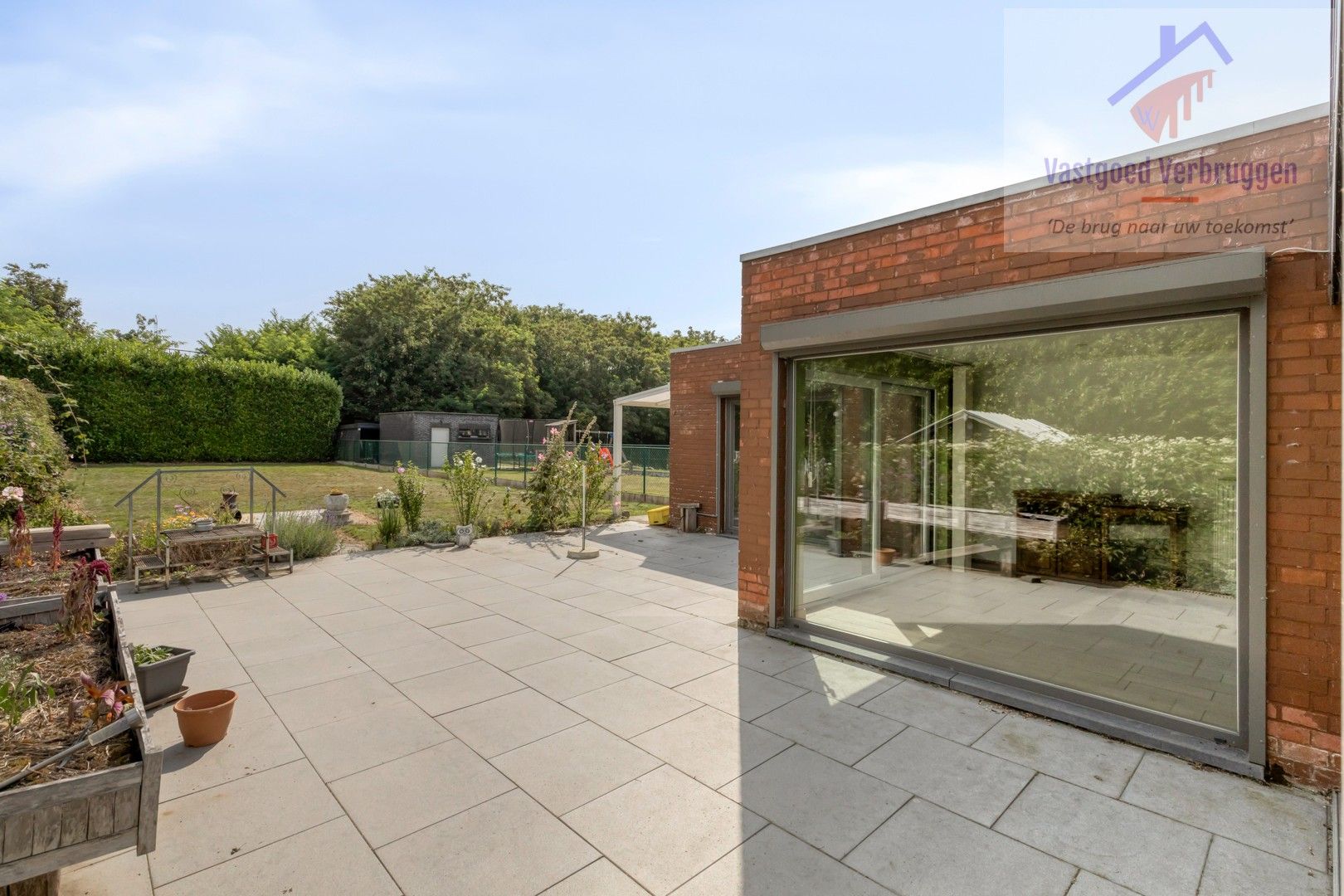 Ruime bungalow met 3 slaapkamers op bijna 20 are grond foto 15