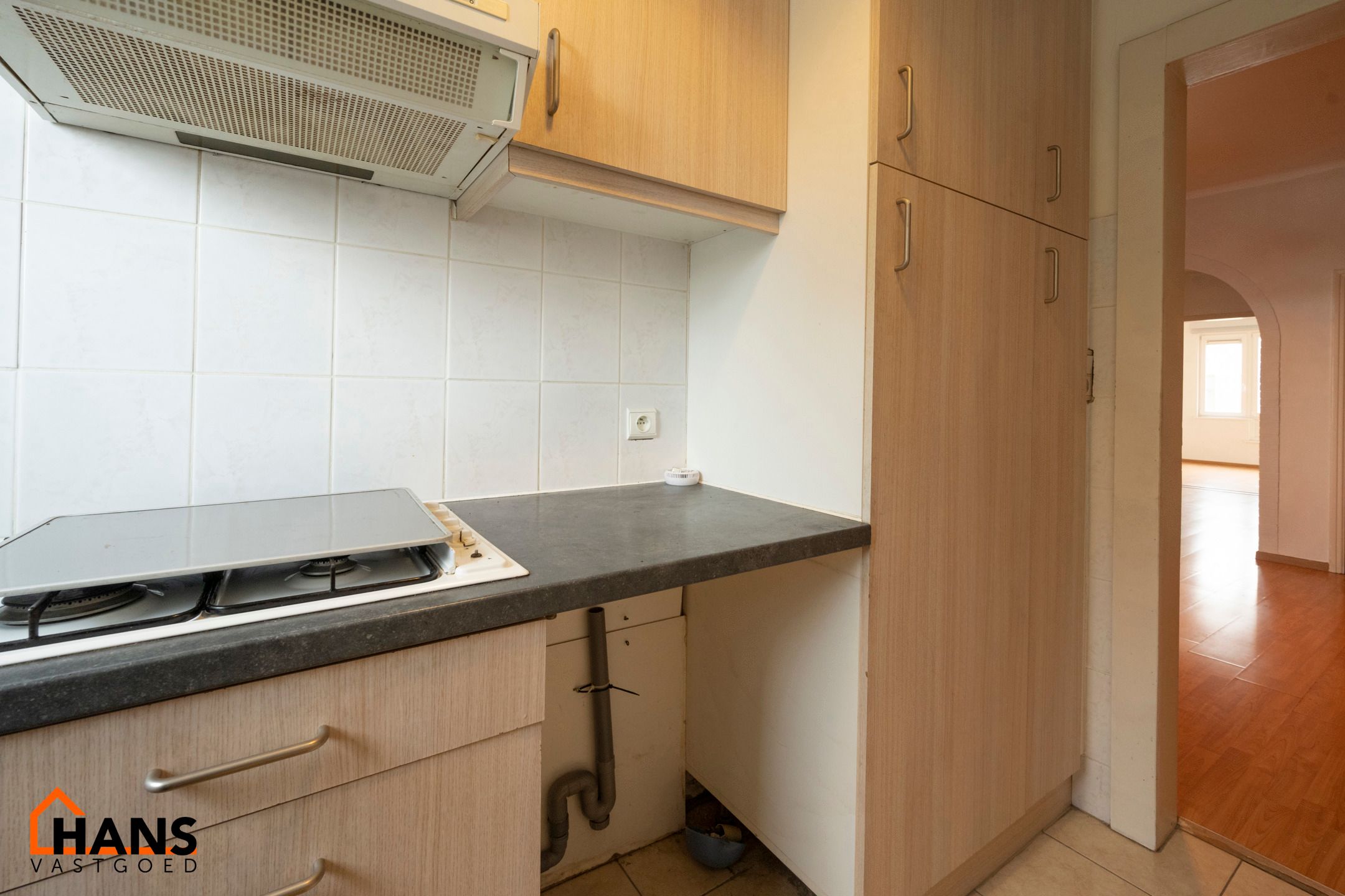 Appartement op de 2de verdieping zonder lift. foto 9