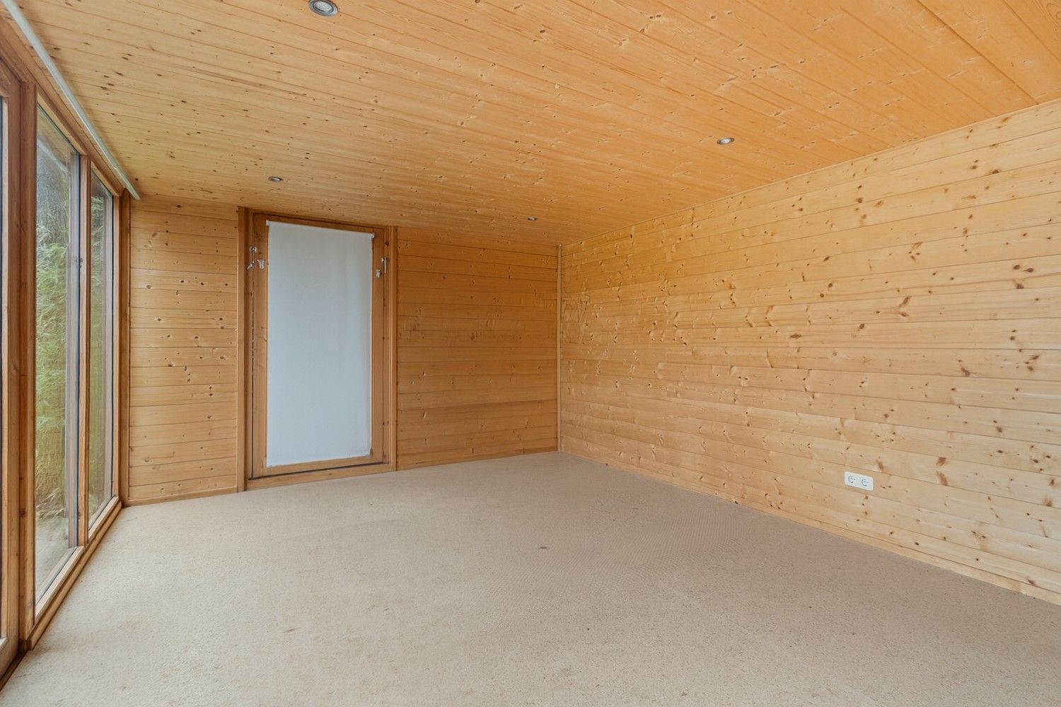 Moderne villa met ruime leefruimte, 4 slaapkamers en 2 badkamers op 13 are in gegeerde buurt Neerharen- Lanaken foto 48