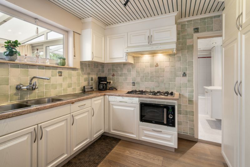 --- NIEUW --- Vlot bereikbare halfopen woning (170m²) met zonnegerichte tuin! foto 13