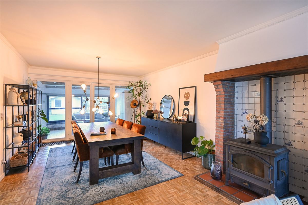 Mooi en perfect onderhouden halfopen woning te Stabroek foto 7