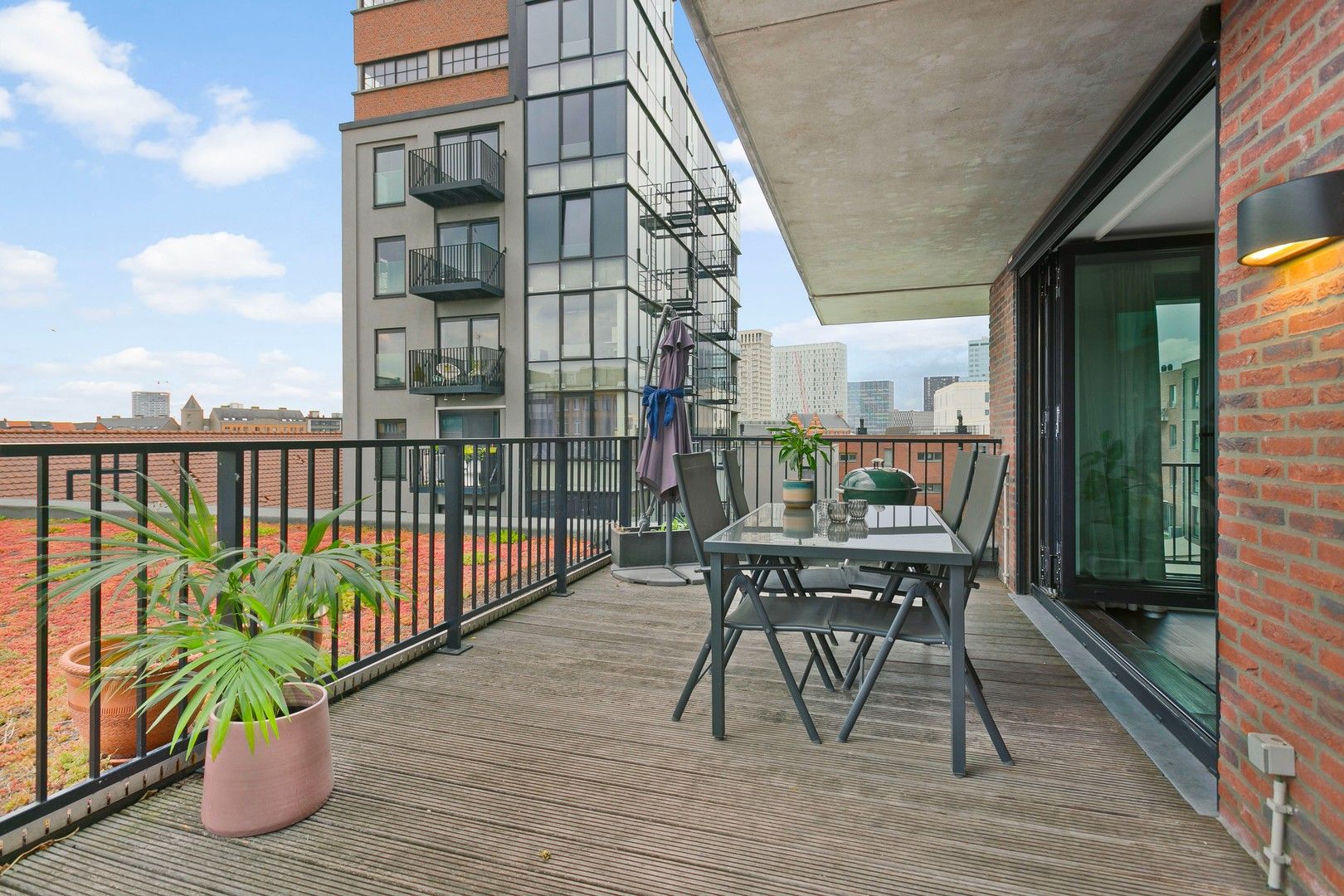 Gemeubeld hoekappartement met terrassen te huur voor 1 jaar - inclusief parking en fietsenstalling foto 6