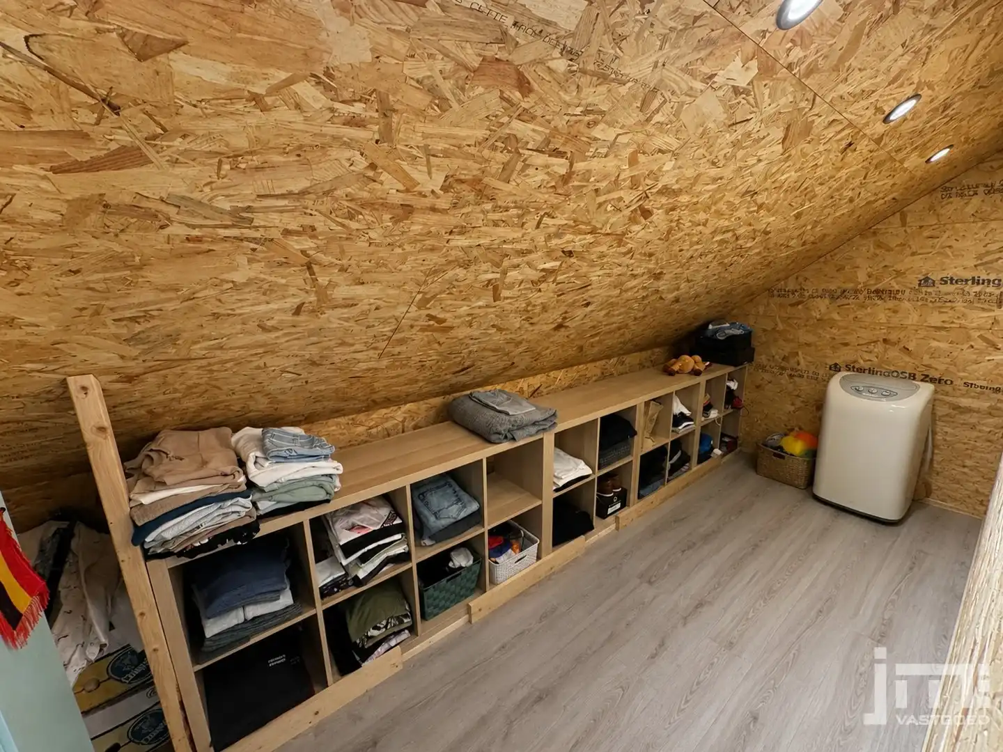 Verrassend ruime gezinswoning op 2.140 m² met 2 garages en tal van mogelijkheden foto 11