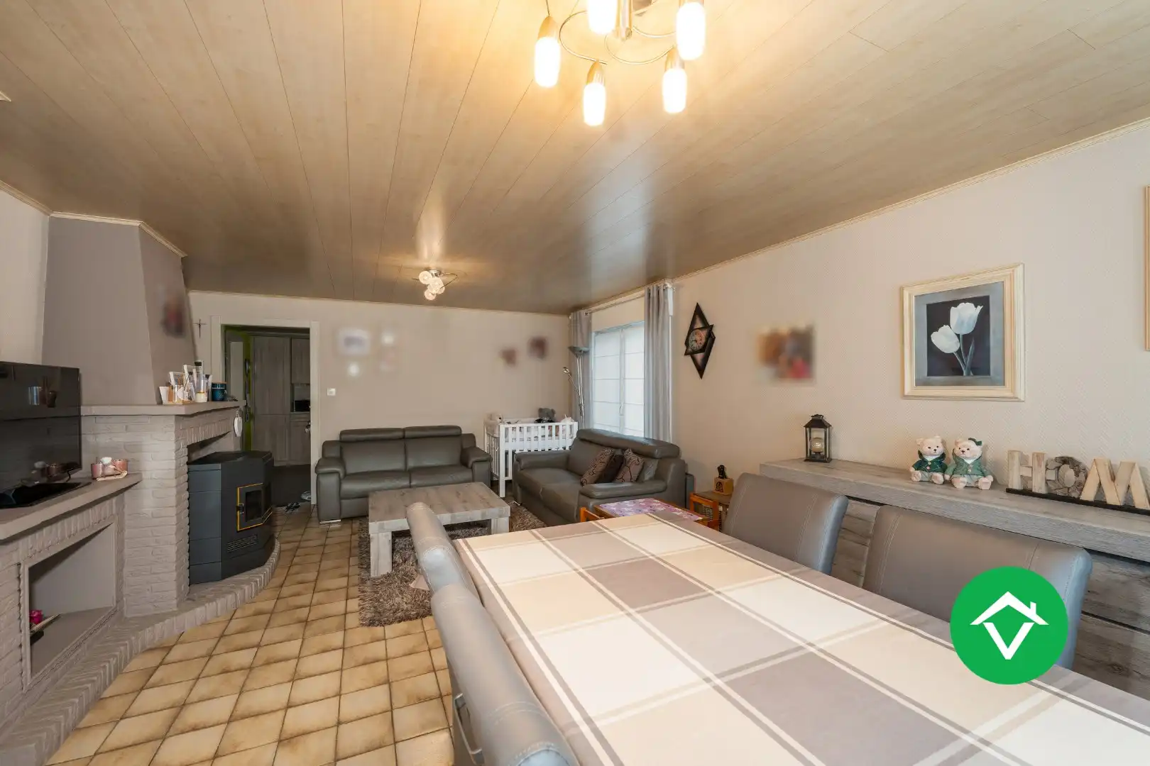 Instapklare woning met 3 slaapkamers en garage te Koekelare foto 4
