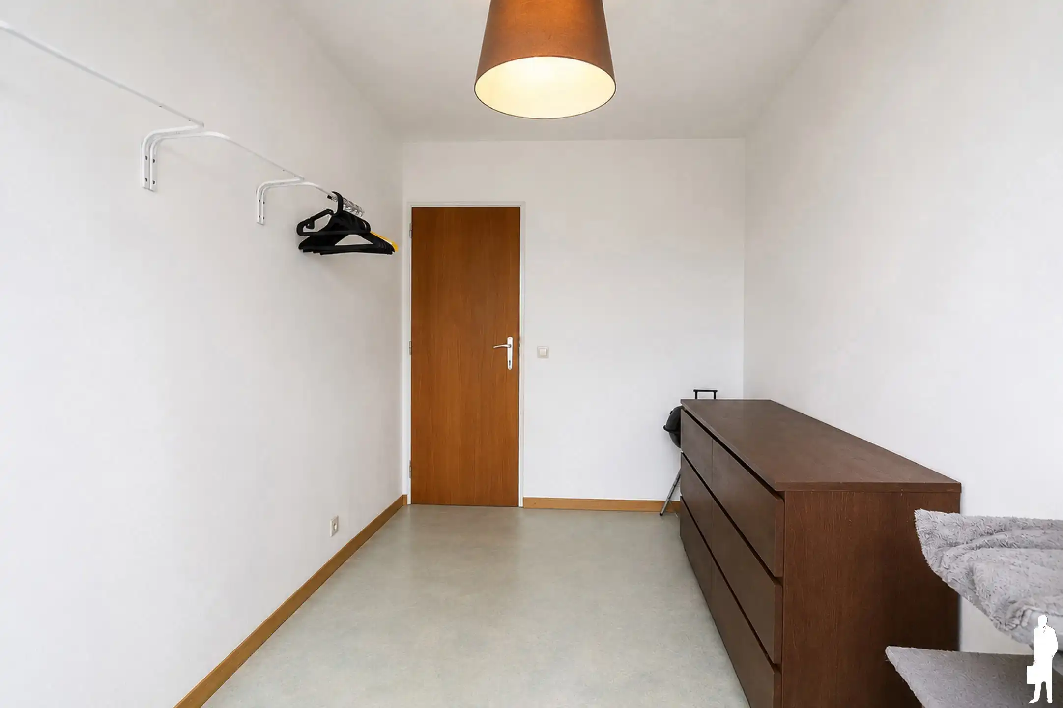 Opbrengsteigendom met parking op toplocatie foto 10