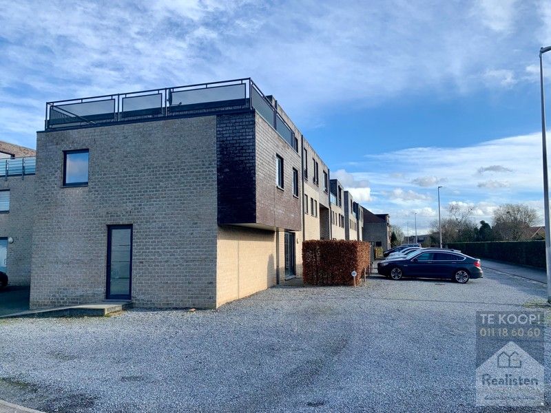 Ruim appartement met 1+1 slaapkamer en groot dakterras in Dilsen-Stokkem foto 2