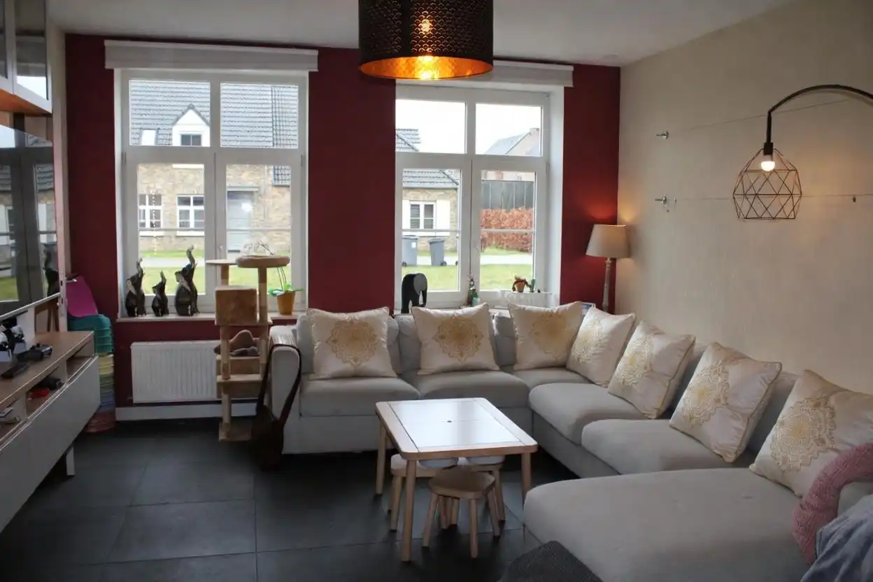 Super rustig gelegen recente woning foto 3