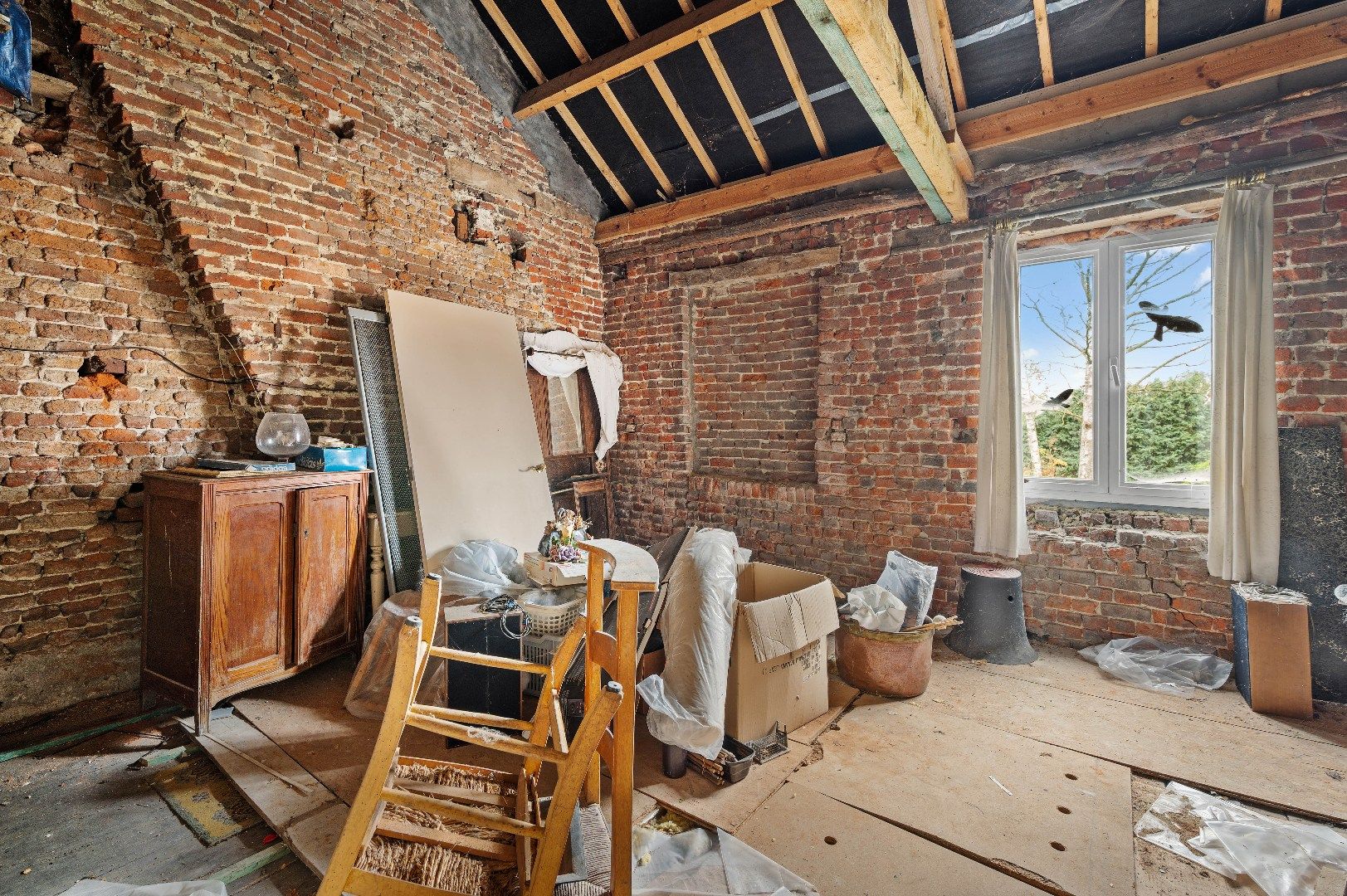 Geklasseerde te renoveren hoeve foto 20